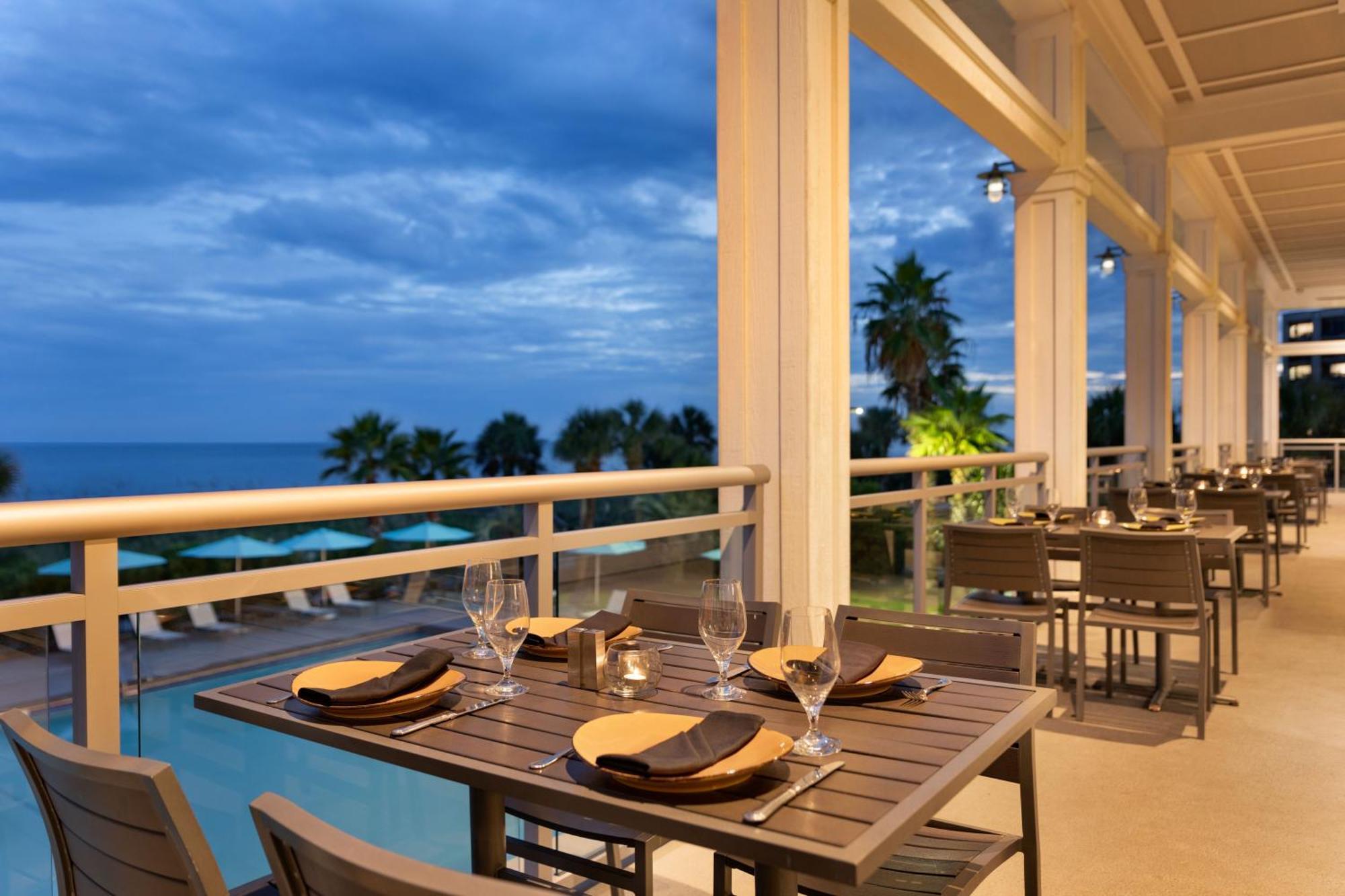 Doubletree Resort By Hilton Myrtle Beach Oceanfront Exterior photo