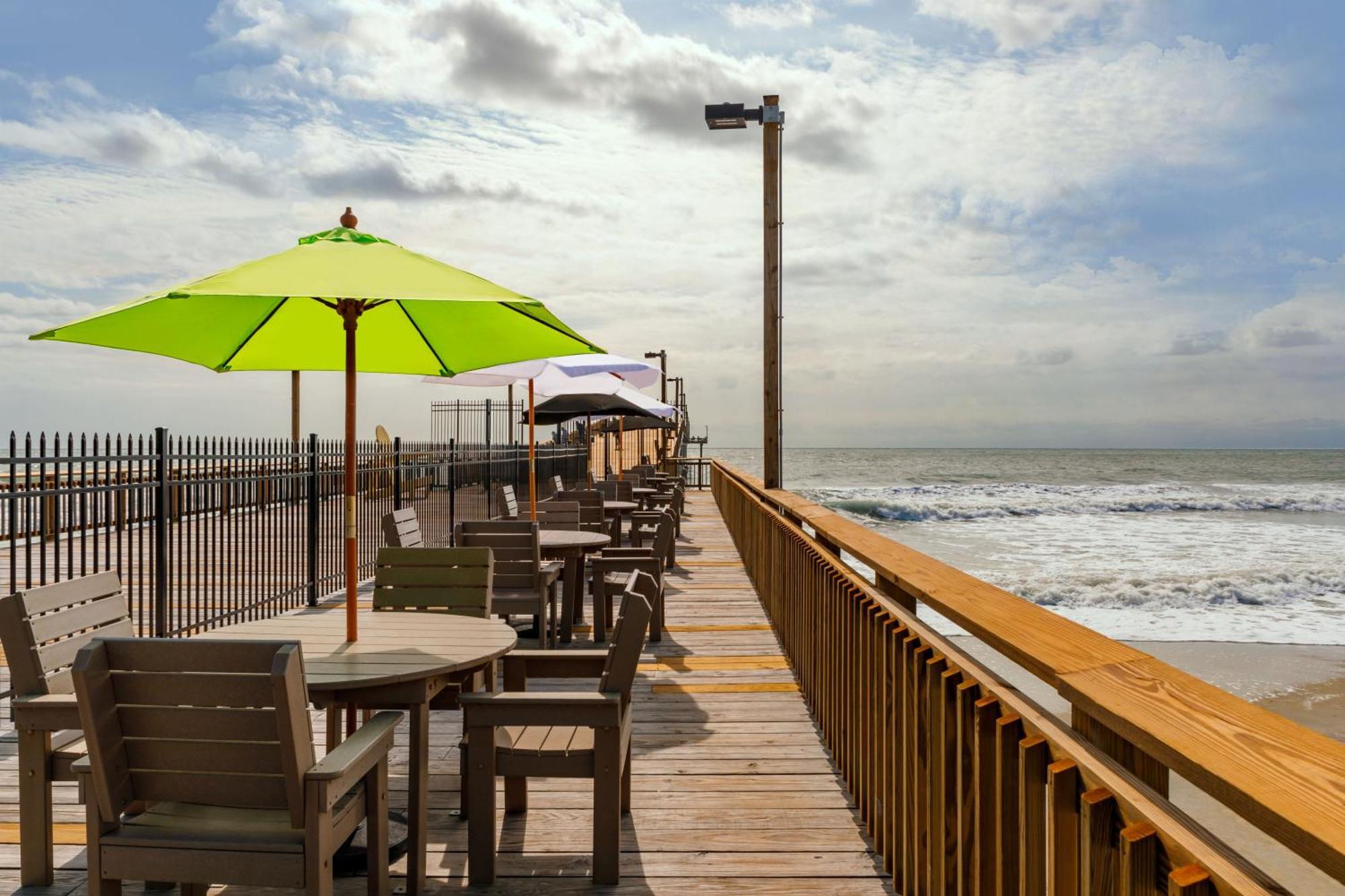 Doubletree Resort By Hilton Myrtle Beach Oceanfront Exterior photo